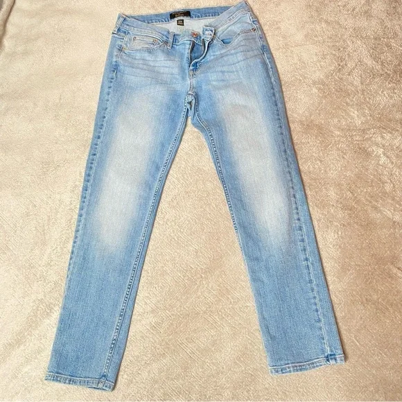 Banana Republic Light Blue Denim Men’s Jeans “Girlfriend Jean” Light Wash US27/4 - Picture 1 of 11